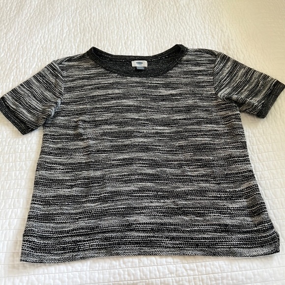 Old Navy Knit Shirt - Picture 1 of 8